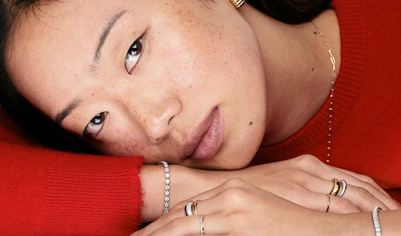 Mejuri fine jewelry